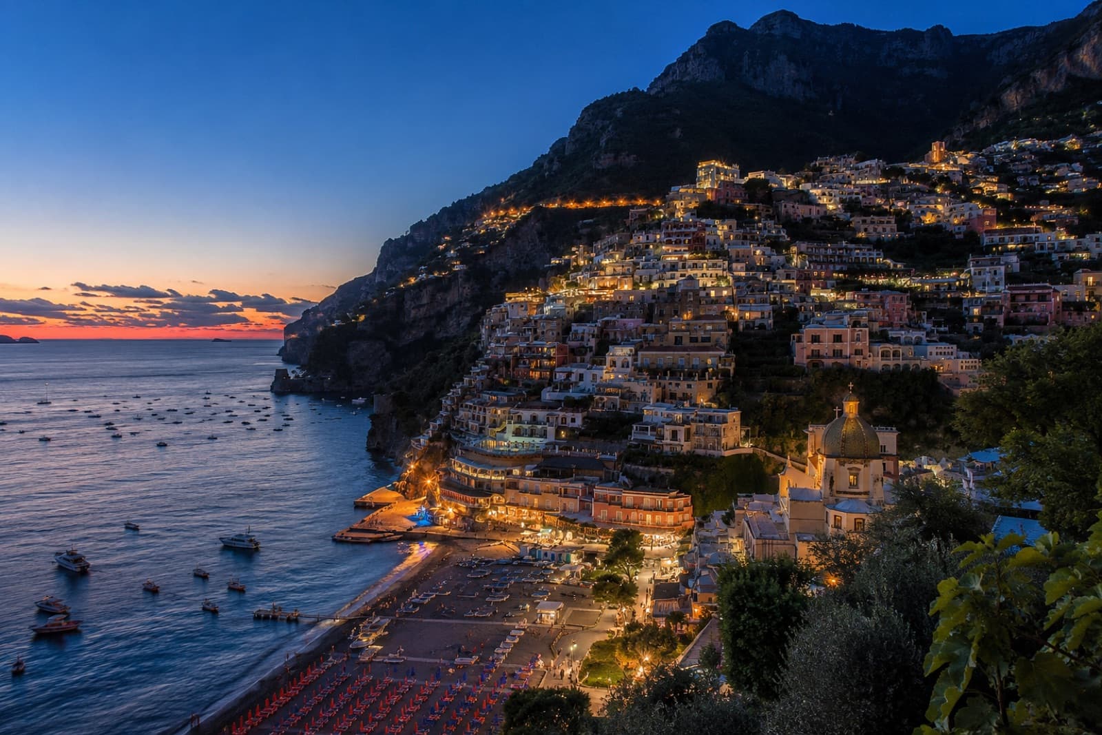 The Amalfi coast at dusk